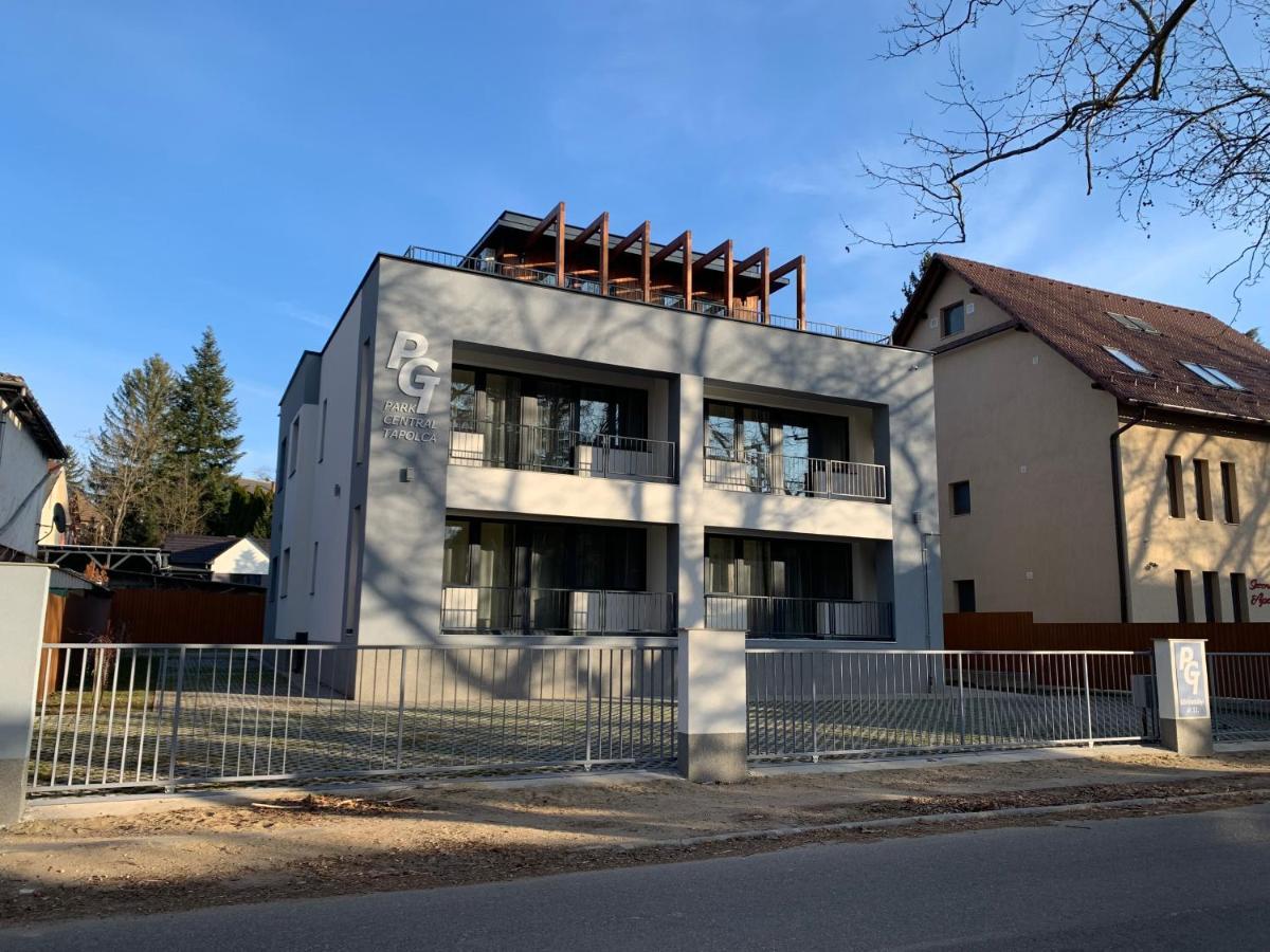 Park Central Tapolca Mişcolţ Exterior foto